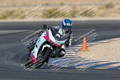 media/May-15-2022-SoCal Trackdays (Sun) [[33a09aef31]]/Turn 11 (820am)/